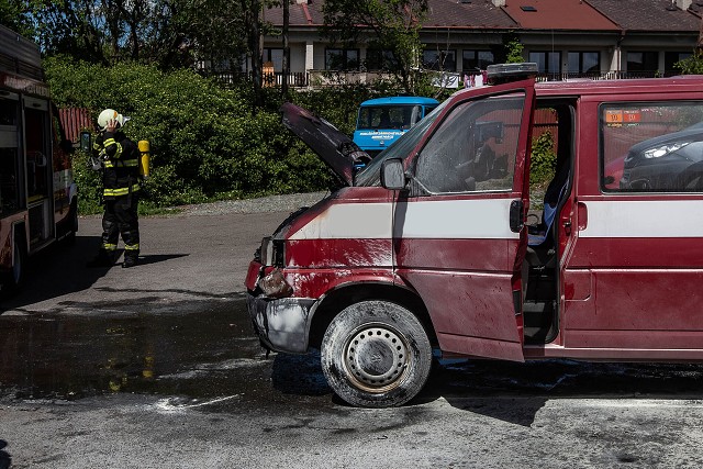 29. 5. 20 - požár dodávky, ul. Nahořanská