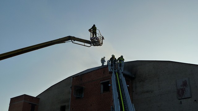 19. 10. 14 - požár vzduchotechniky, ul. Rašínova